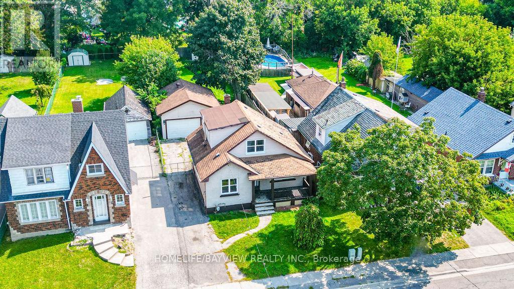 187 PARK ROAD S - 1