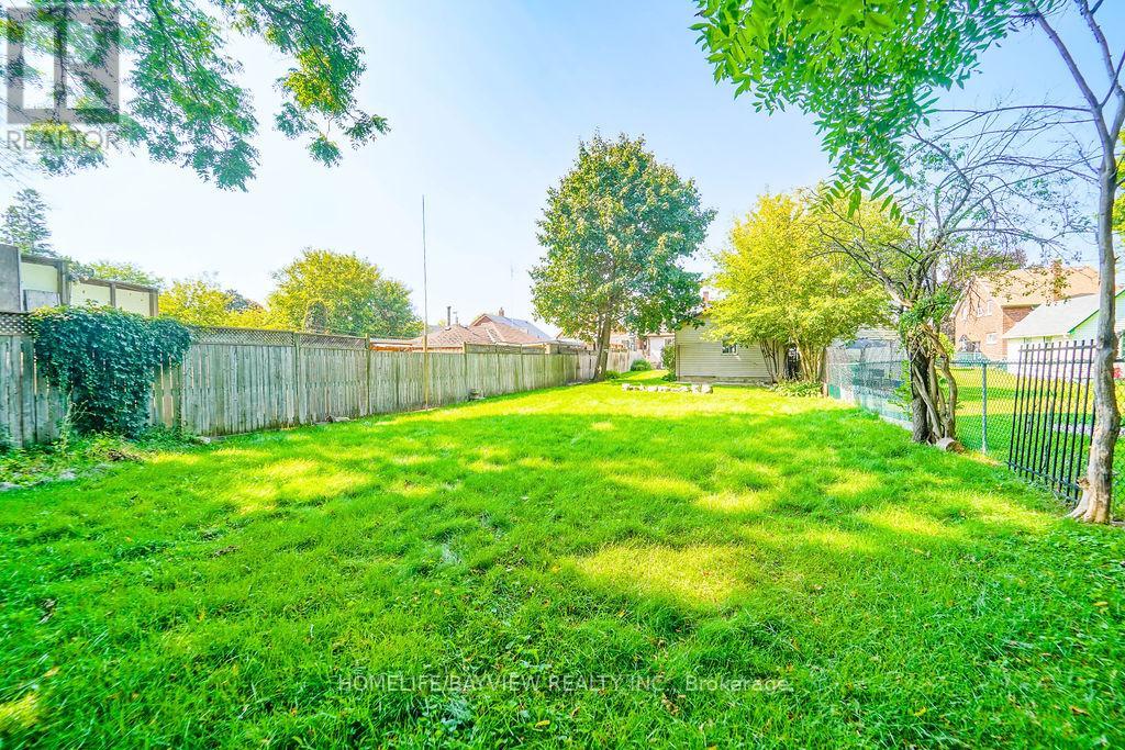 187 PARK ROAD S - 13