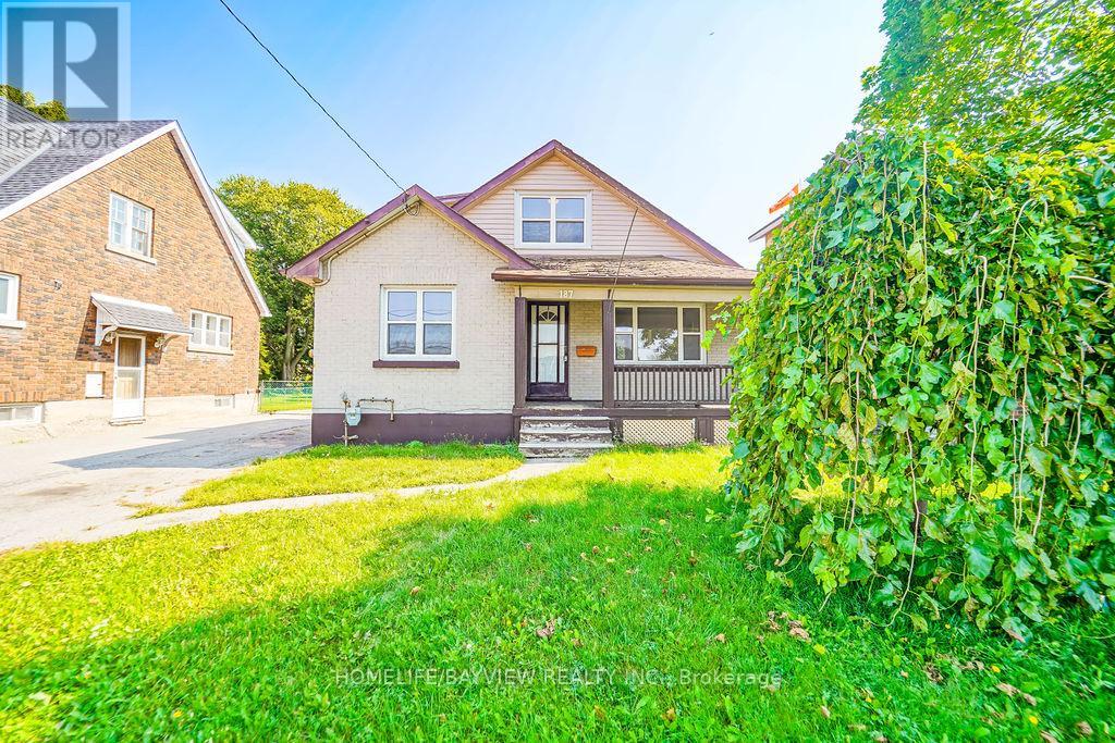 187 PARK ROAD S - 3