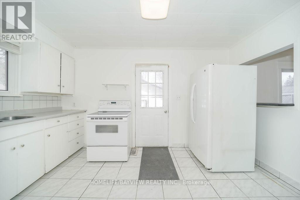 187 PARK ROAD S - 32