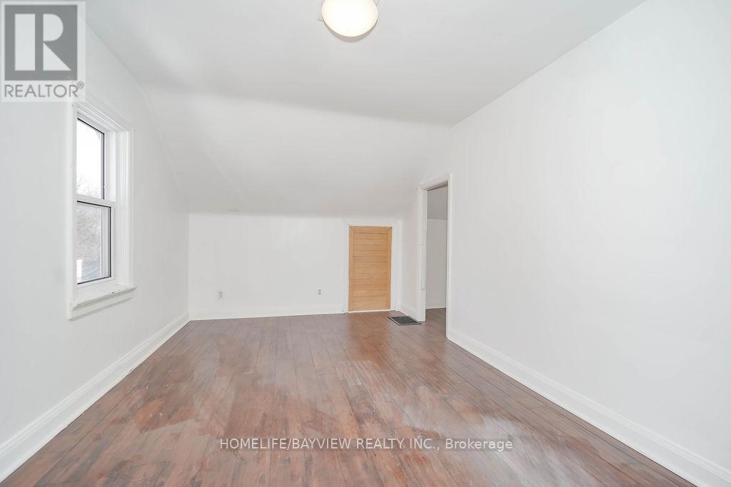 187 PARK ROAD S - 38