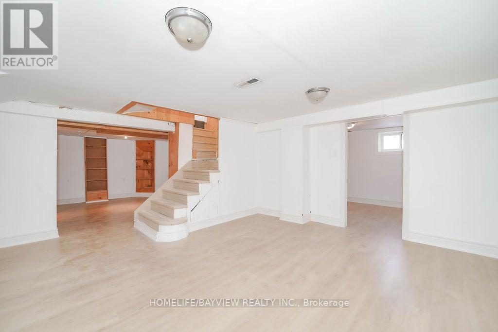 187 PARK ROAD S - 44
