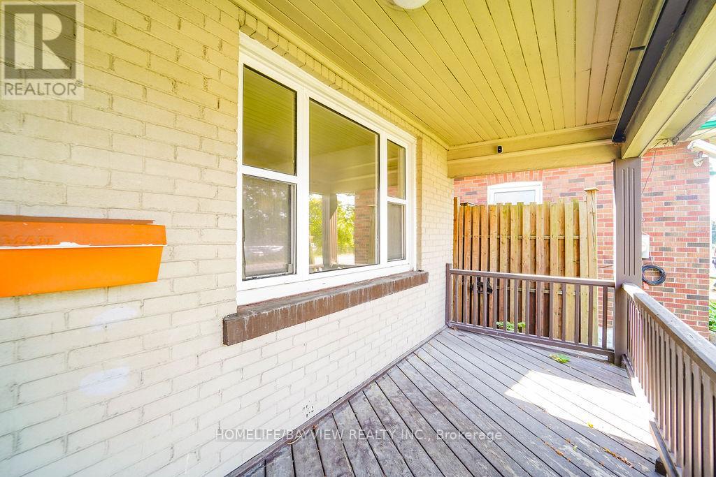 187 PARK ROAD S - 7