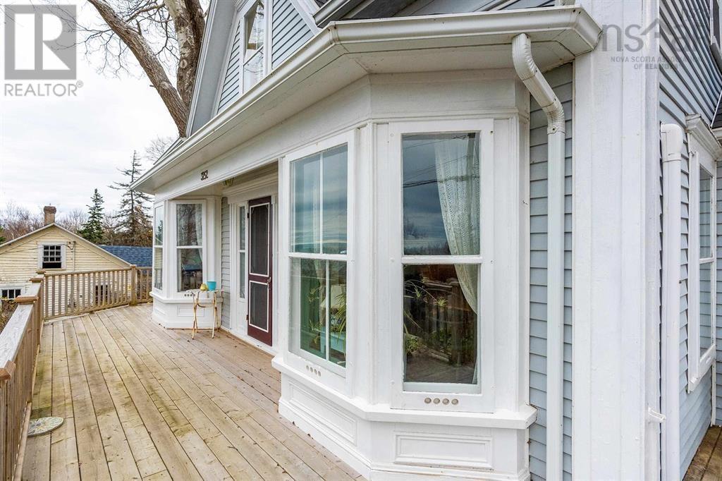 Property 9 of 47 of 3252 Long Point Road