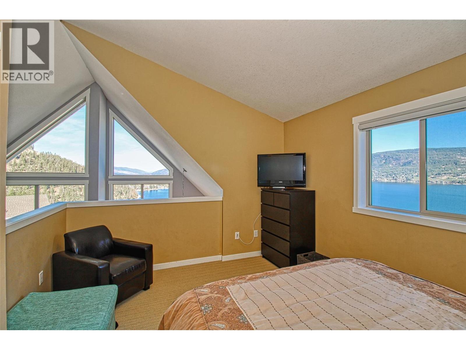 157 6804 Santiago Loop, Kelowna
