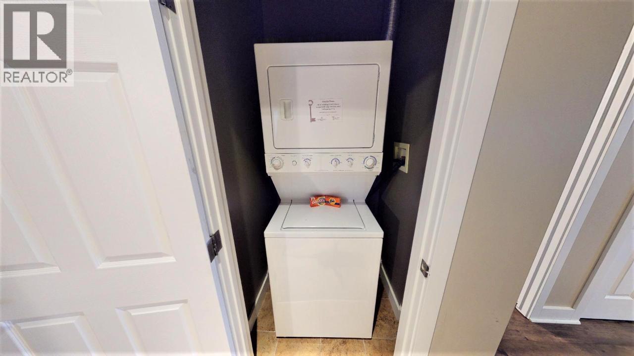 416 D 400 BIGHORN Boulevard, Radium Hot Springs