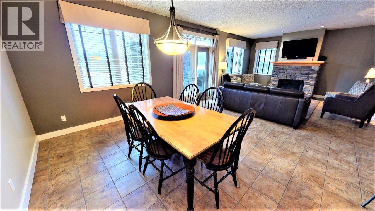 416 D 400 BIGHORN Boulevard, Radium Hot Springs