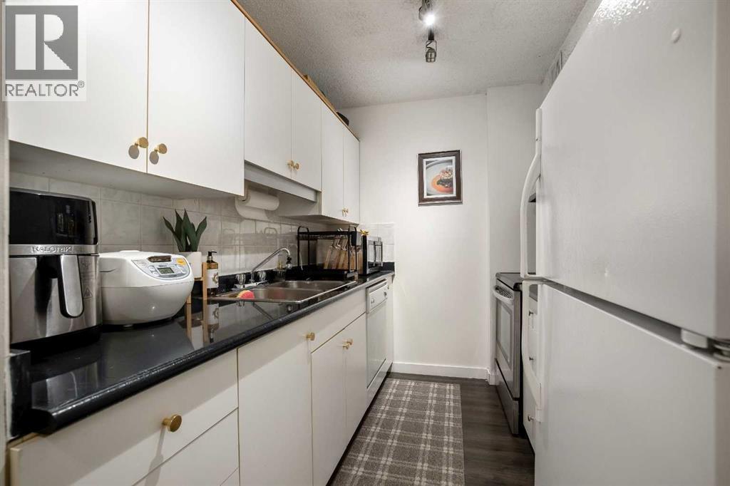 Single Family House for Sale in    Avenue SW Beltline Calgary 