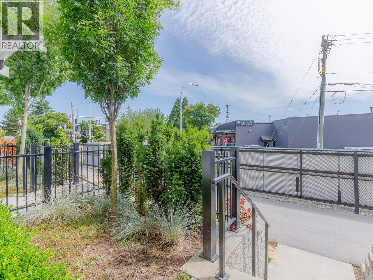 14 488 FURNESS STREET, New Westminster