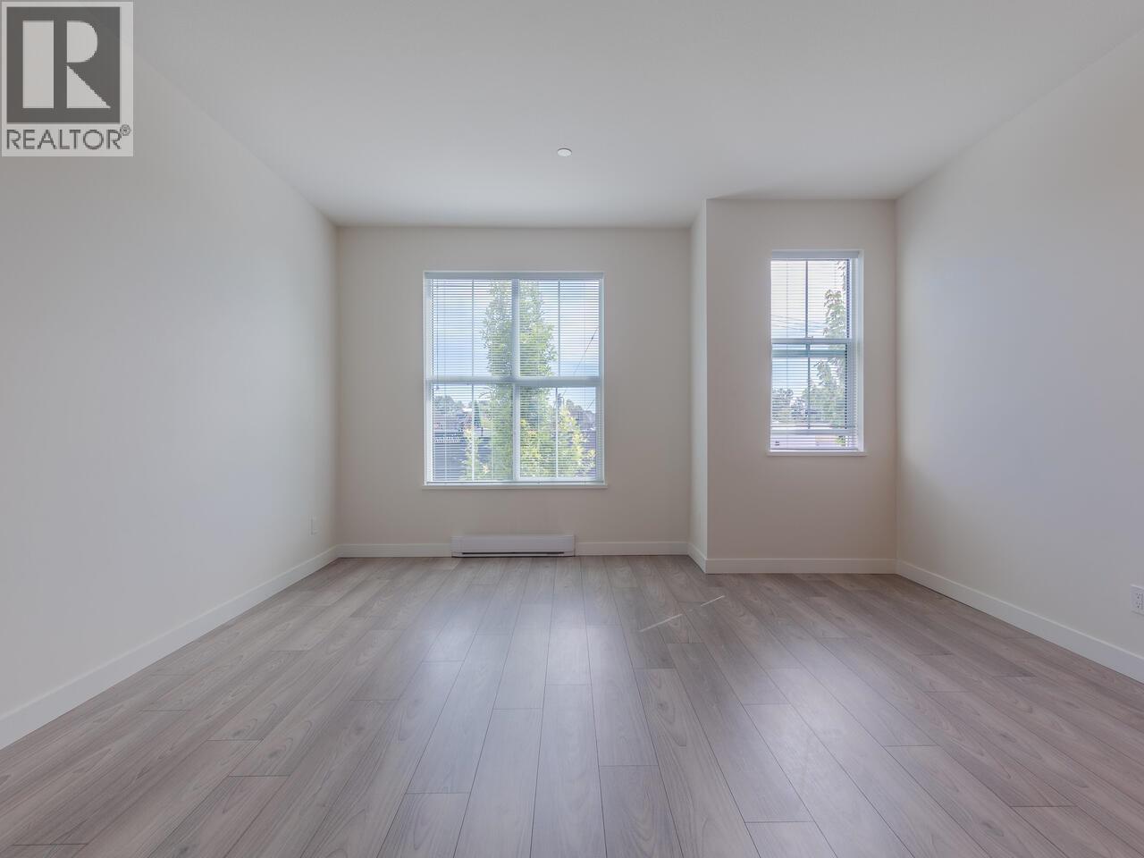 14 488 FURNESS STREET, New Westminster