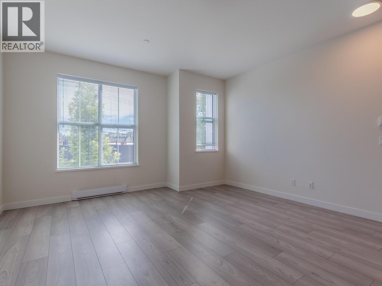 14 488 FURNESS STREET, New Westminster