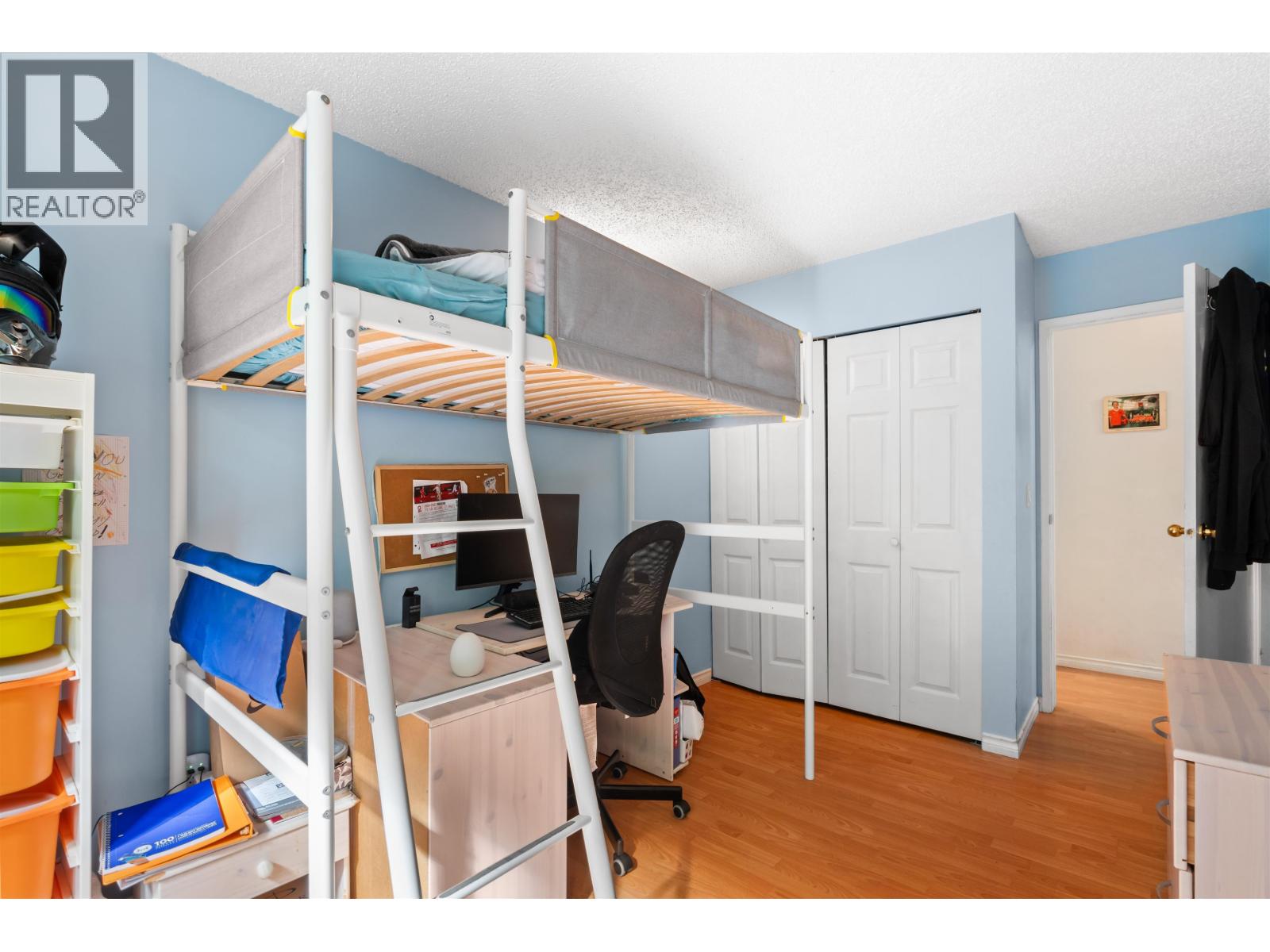 2690 KINGSFORD AVENUE, Burnaby