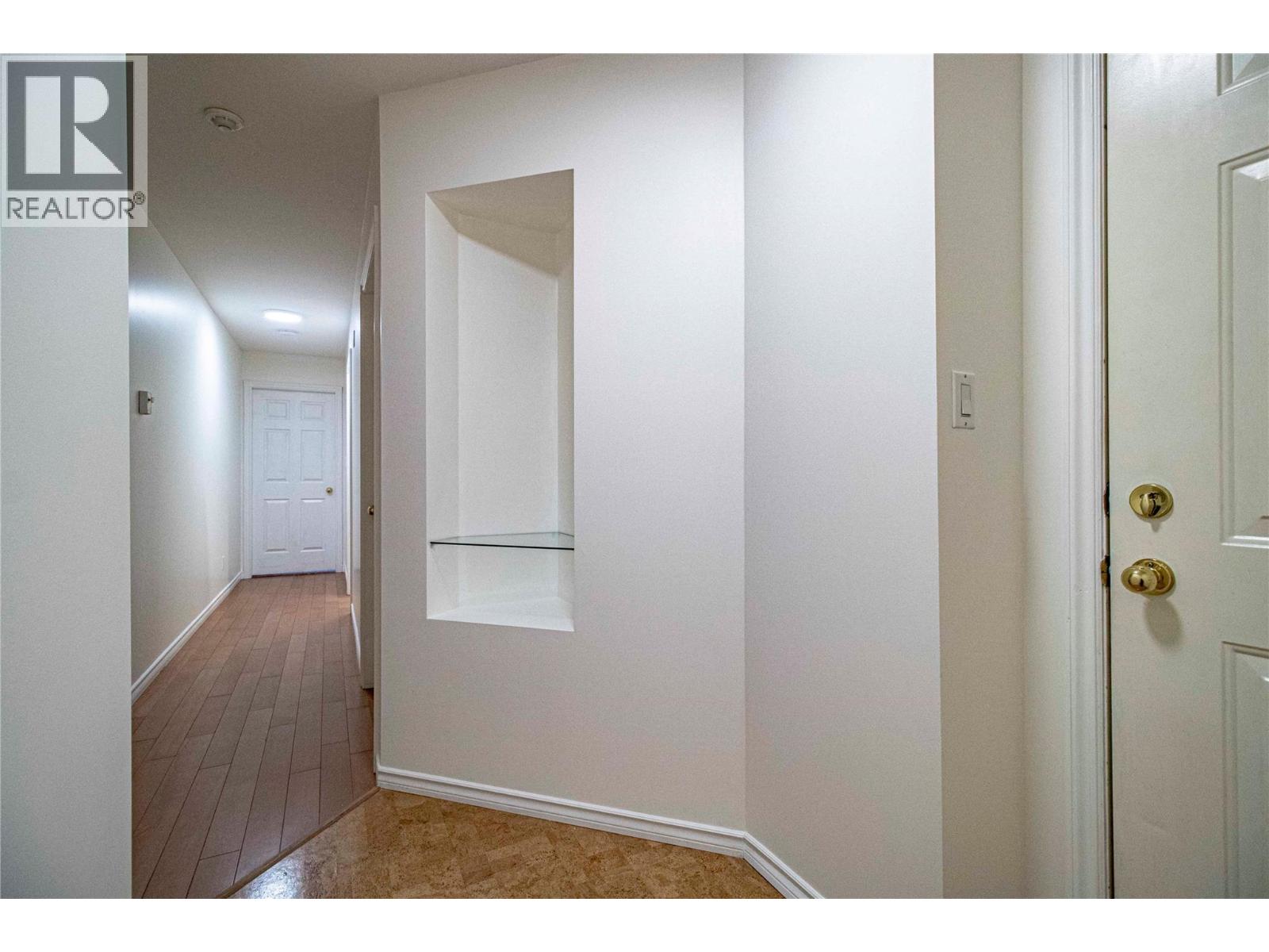 8412 Jubilee Road E Unit# 207, Summerland