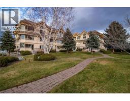 207 8412 Jubilee Road East, Summerland
