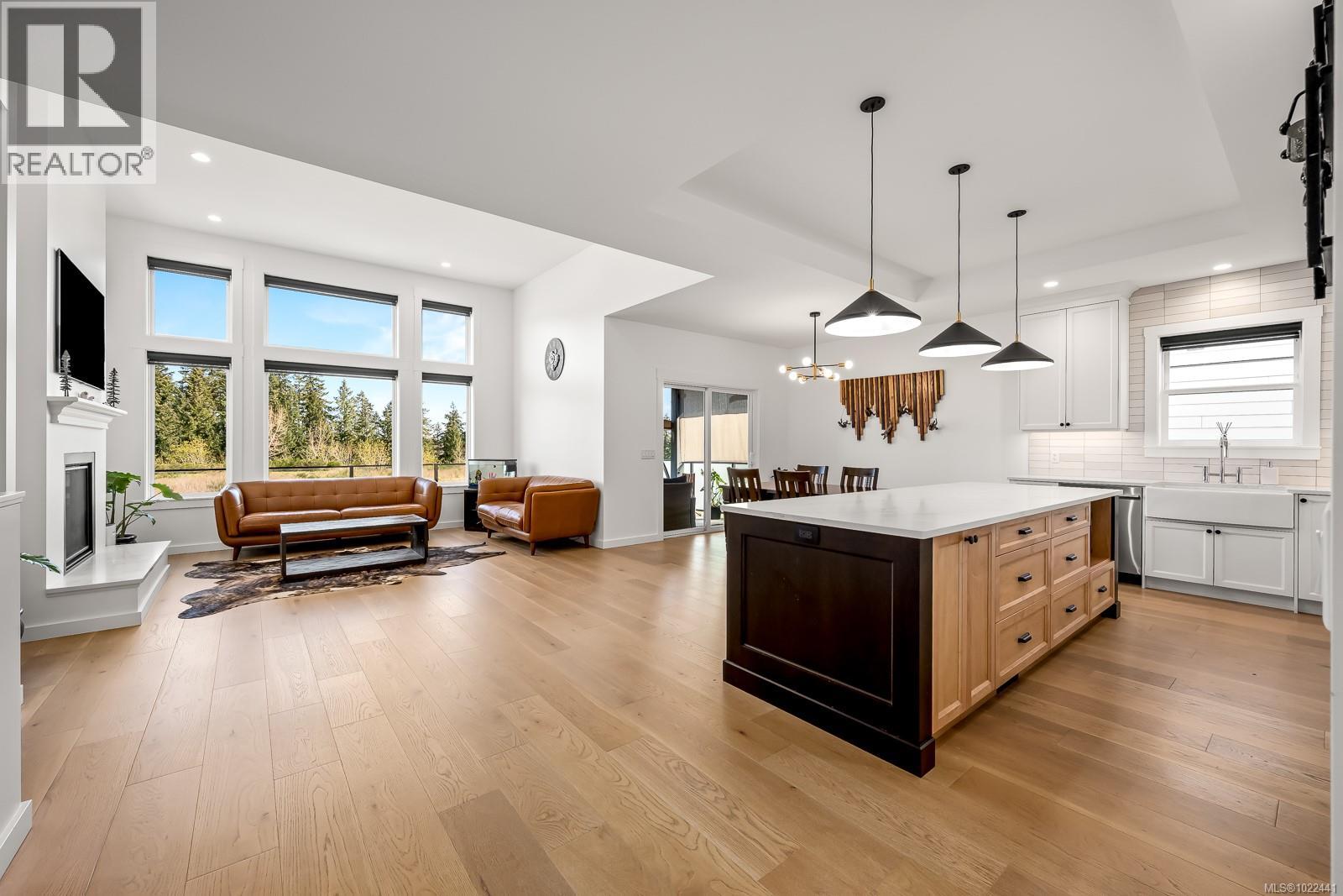 3366 Marygrove Dr, Courtenay