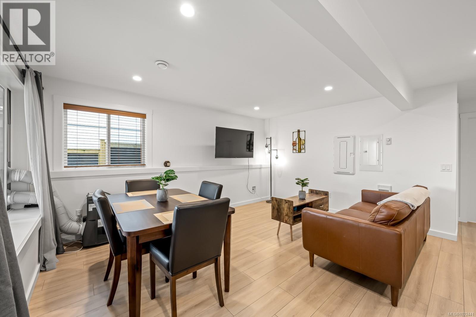 3366 Marygrove Dr, Courtenay