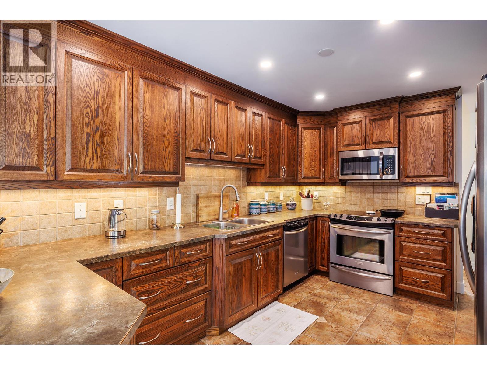  841 Churchill Court, Kelowna