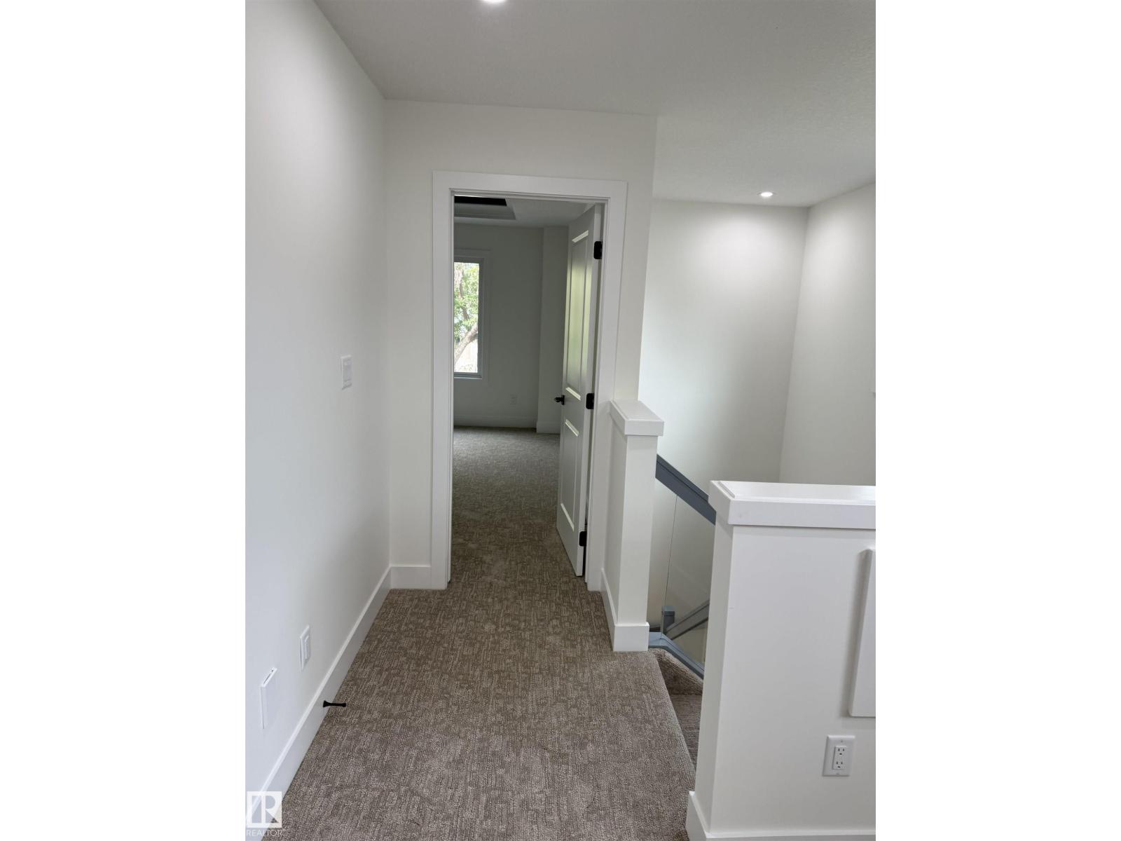 11927 123 ST NW, Edmonton