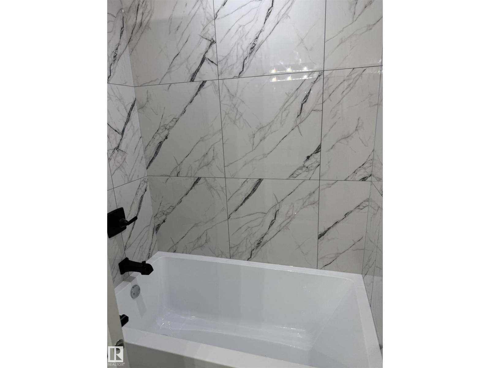 11927 123 ST NW, Edmonton