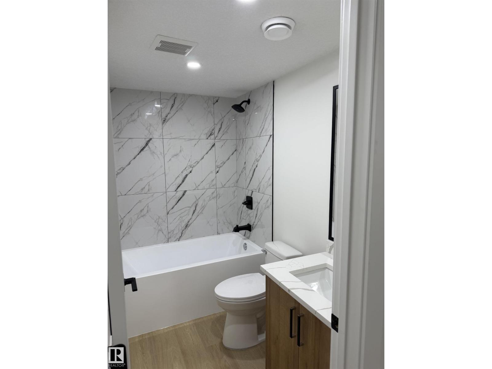 11927 123 ST NW, Edmonton