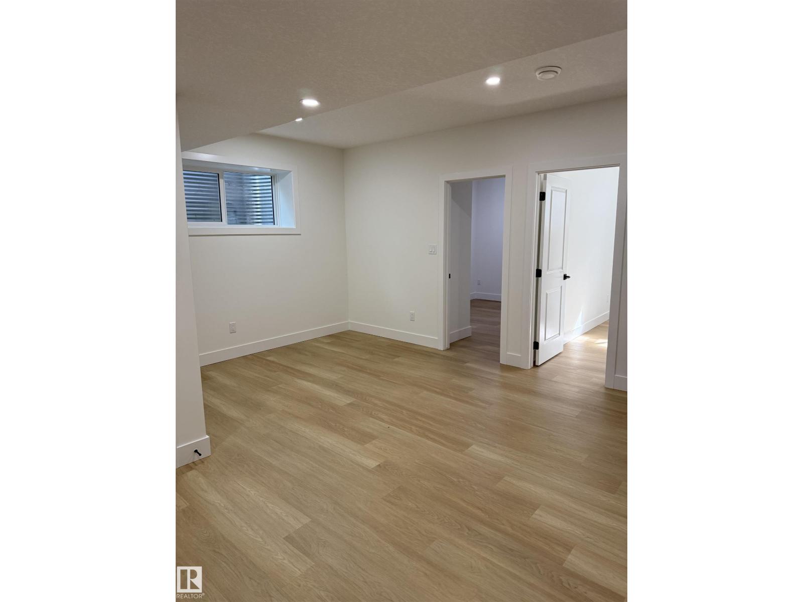 11927 123 ST NW, Edmonton