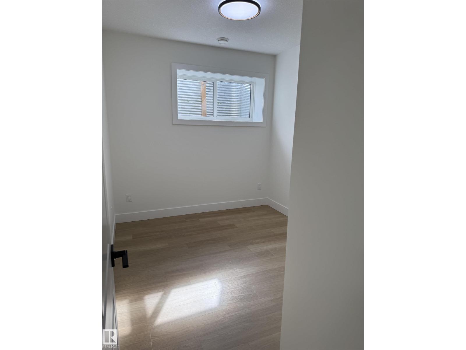 11927 123 ST NW, Edmonton