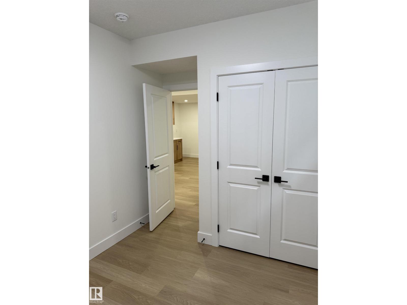 11927 123 ST NW, Edmonton