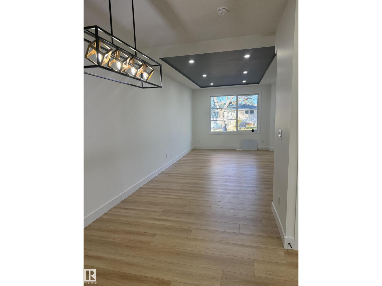 11927 123 ST NW, Edmonton