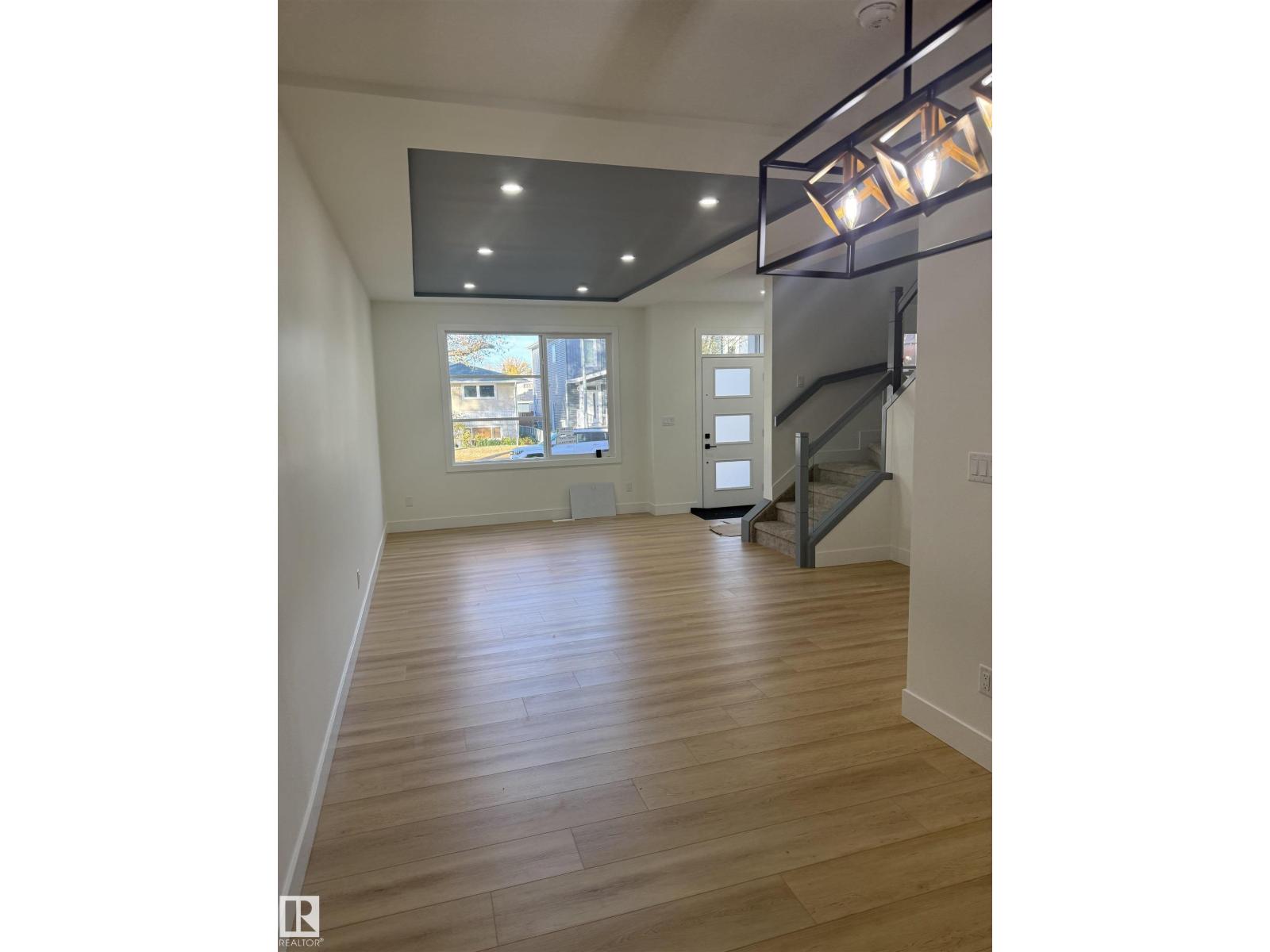 11927 123 ST NW, Edmonton