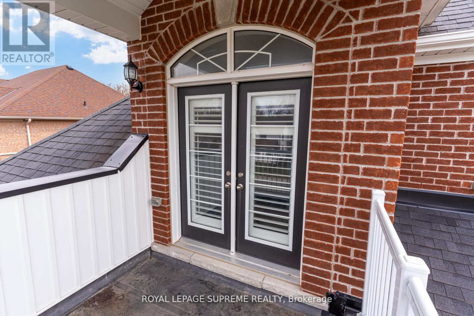 1417 GILFORD ROAD - 23