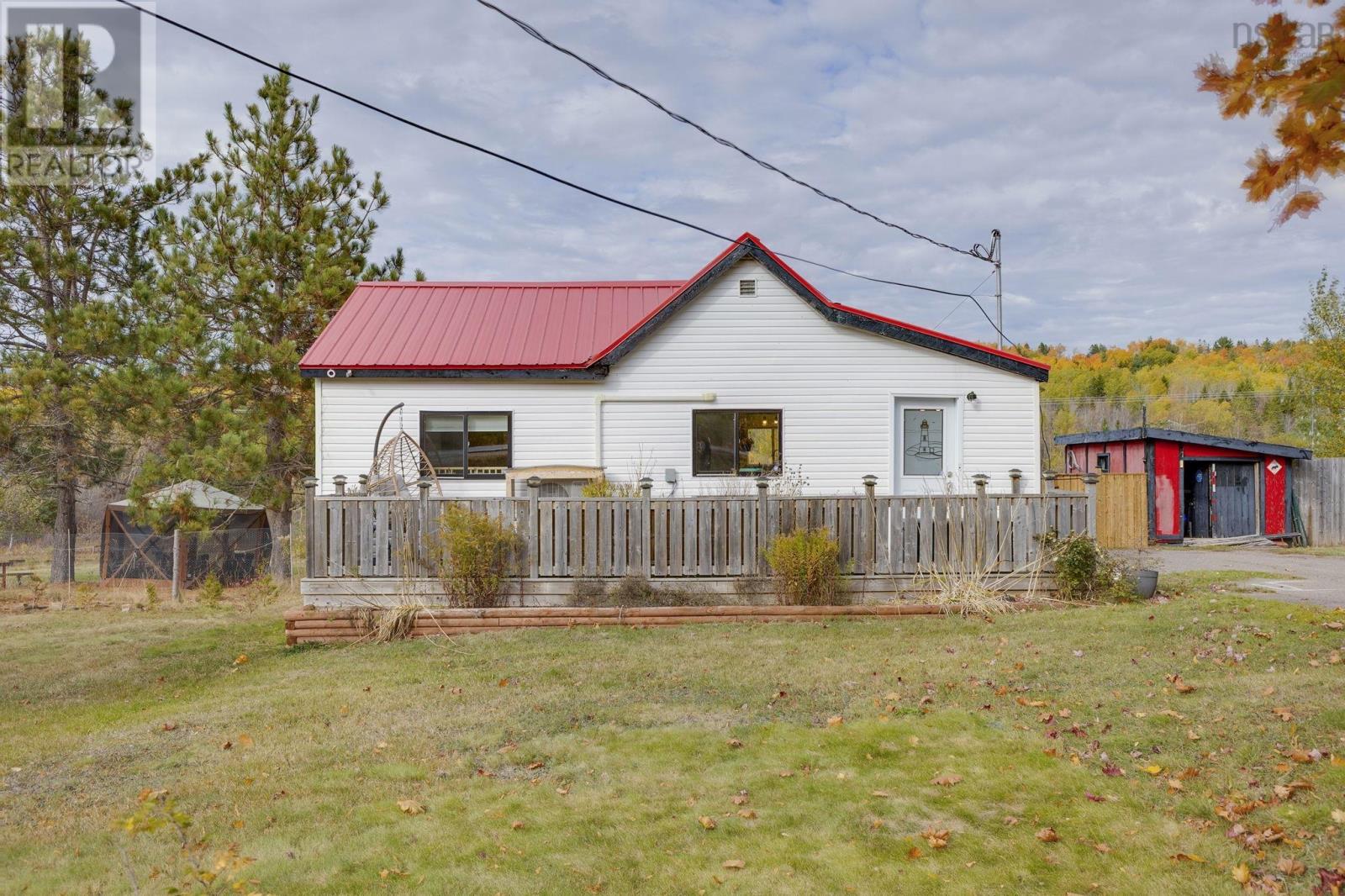 Property photo of 1329 Highway 321