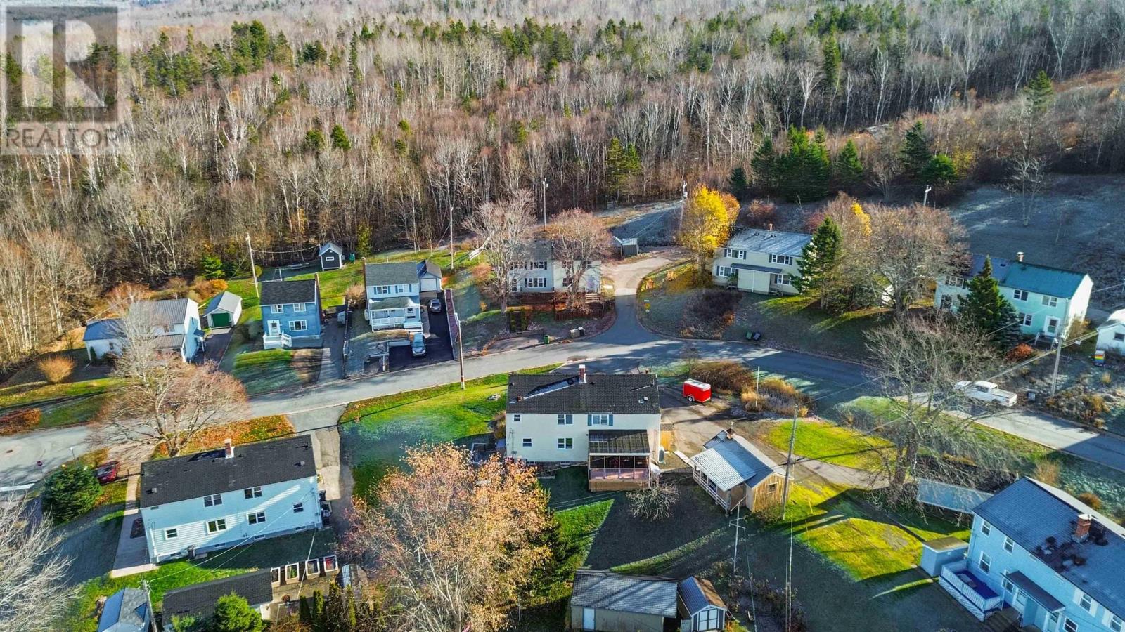 Property 25 of 26 of 19 Hillside Drive