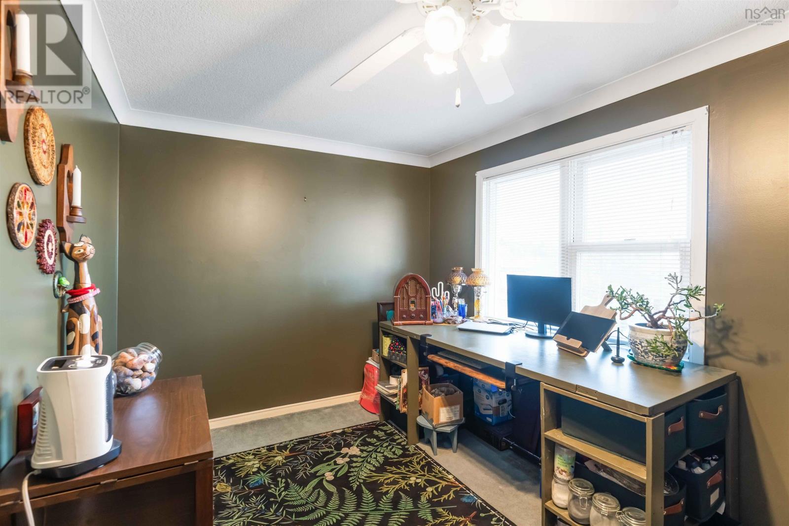 Property 20 of 26 of 19 Hillside Drive