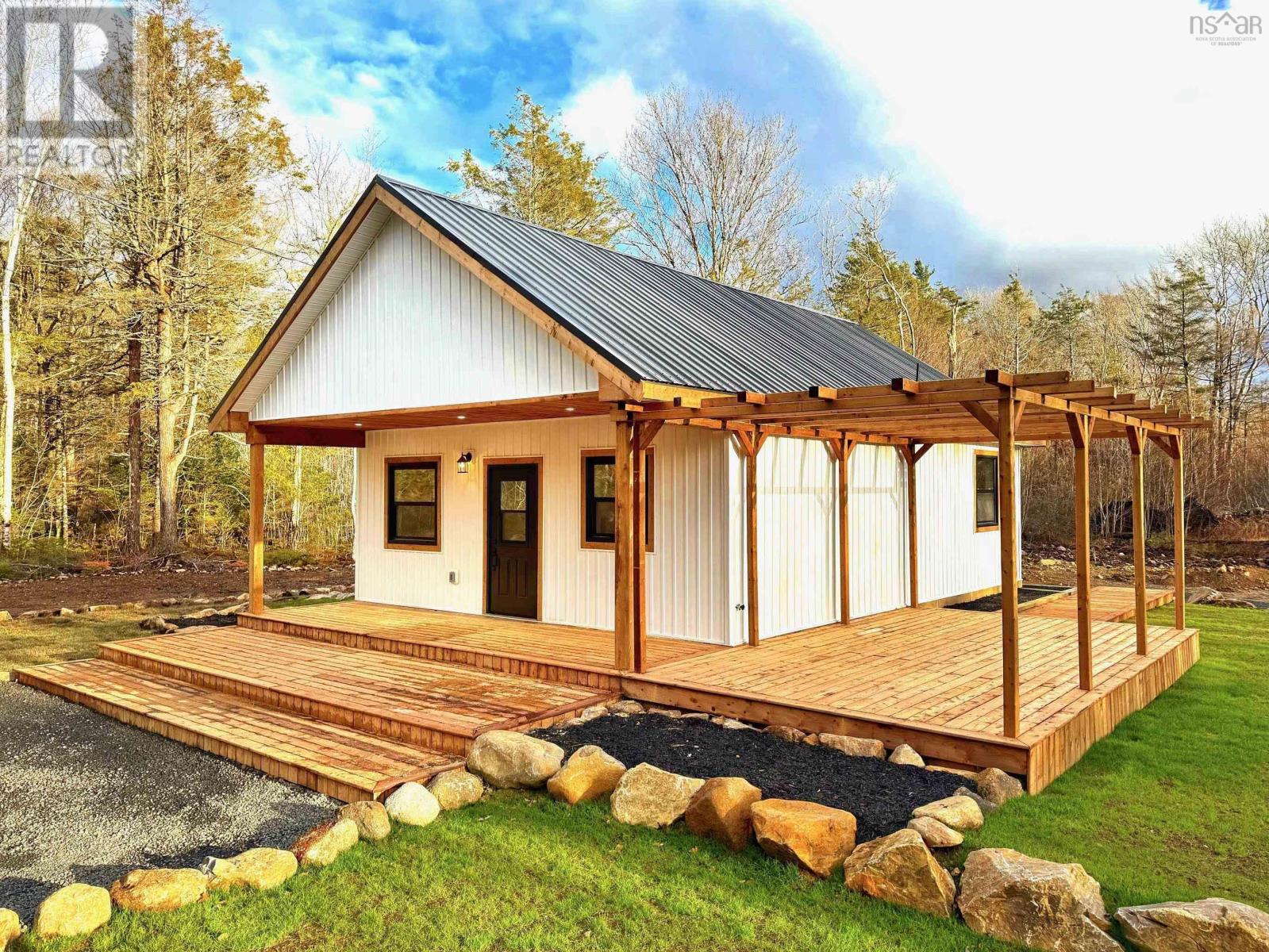 Property 2 of 30 of 114 TIMBERLAND Road