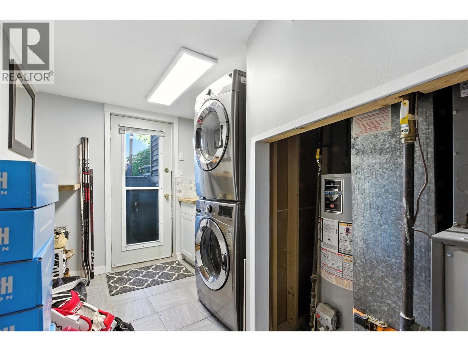 318 LINDEN Avenue, Kamloops