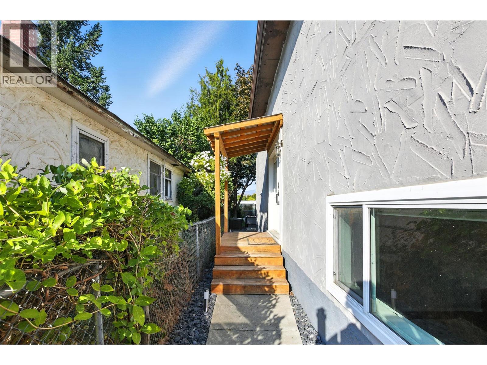 318 LINDEN Avenue, Kamloops