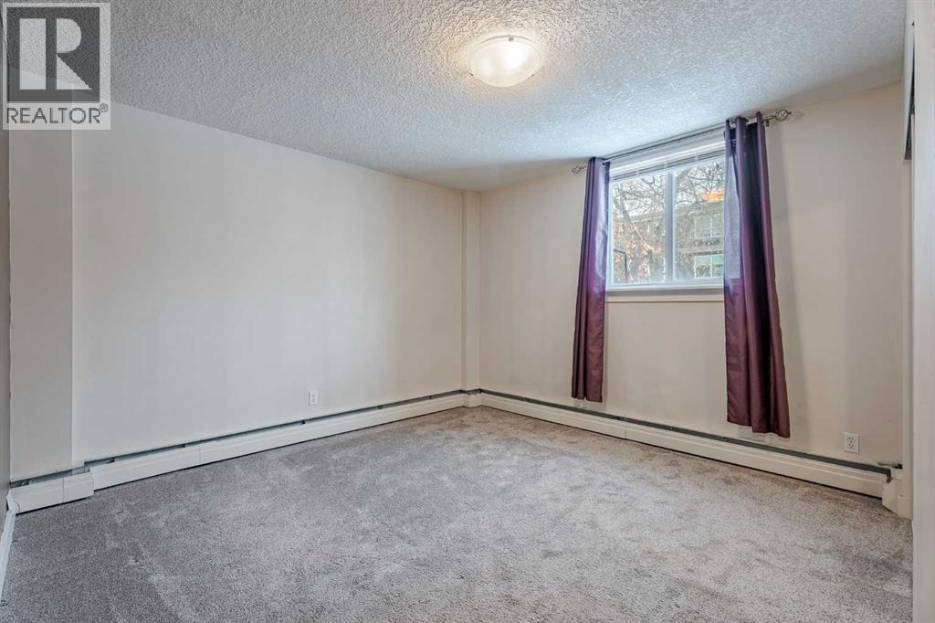 Single Family House for Sale in    Avenue NW Sunnyside Calgary 