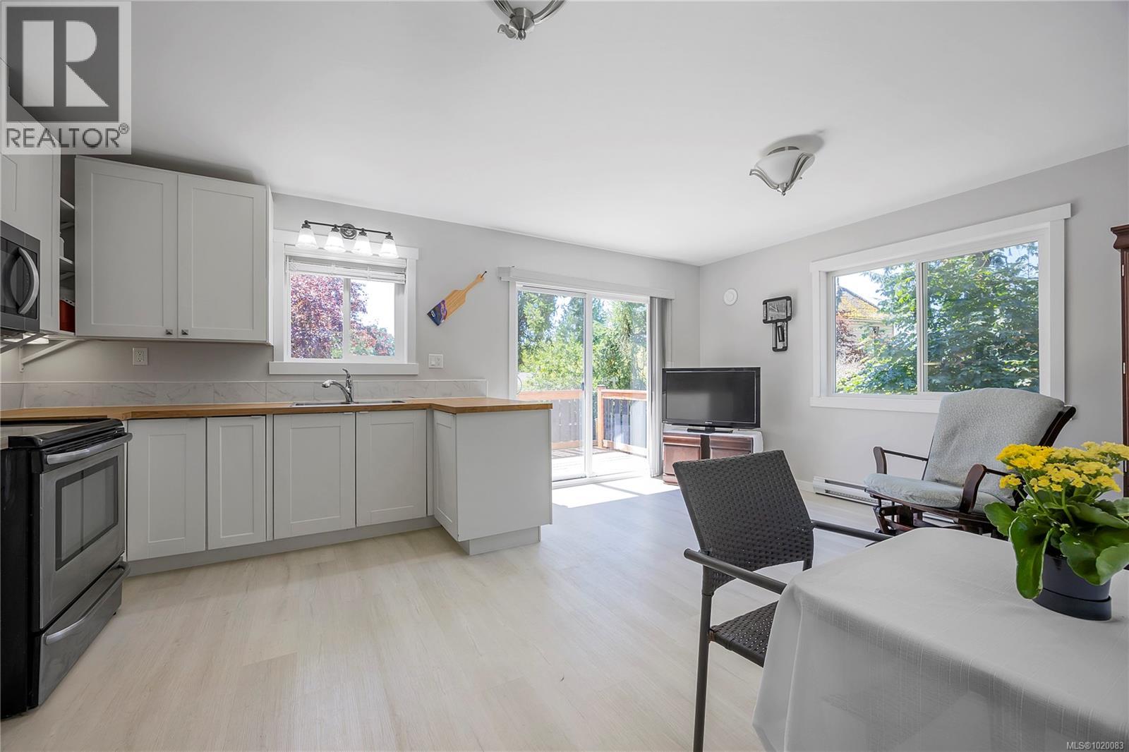 5788 Jaynes Rd, Duncan