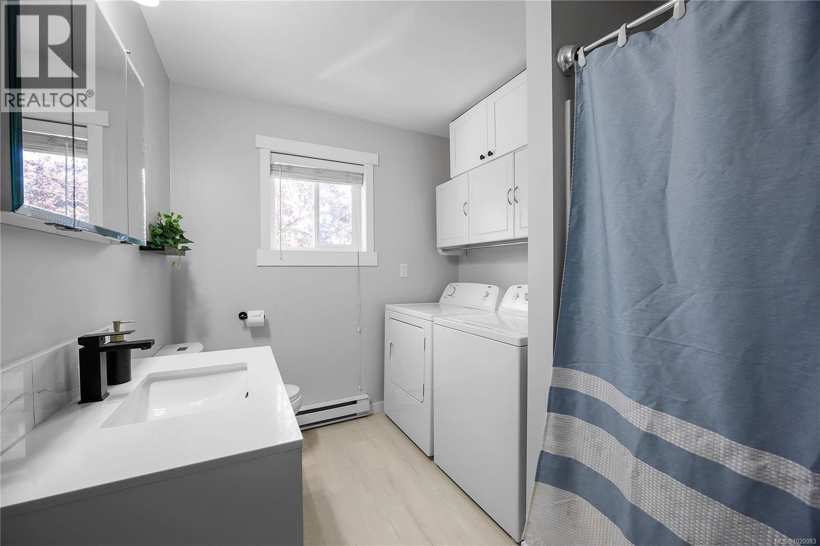 5788 Jaynes Rd, Duncan