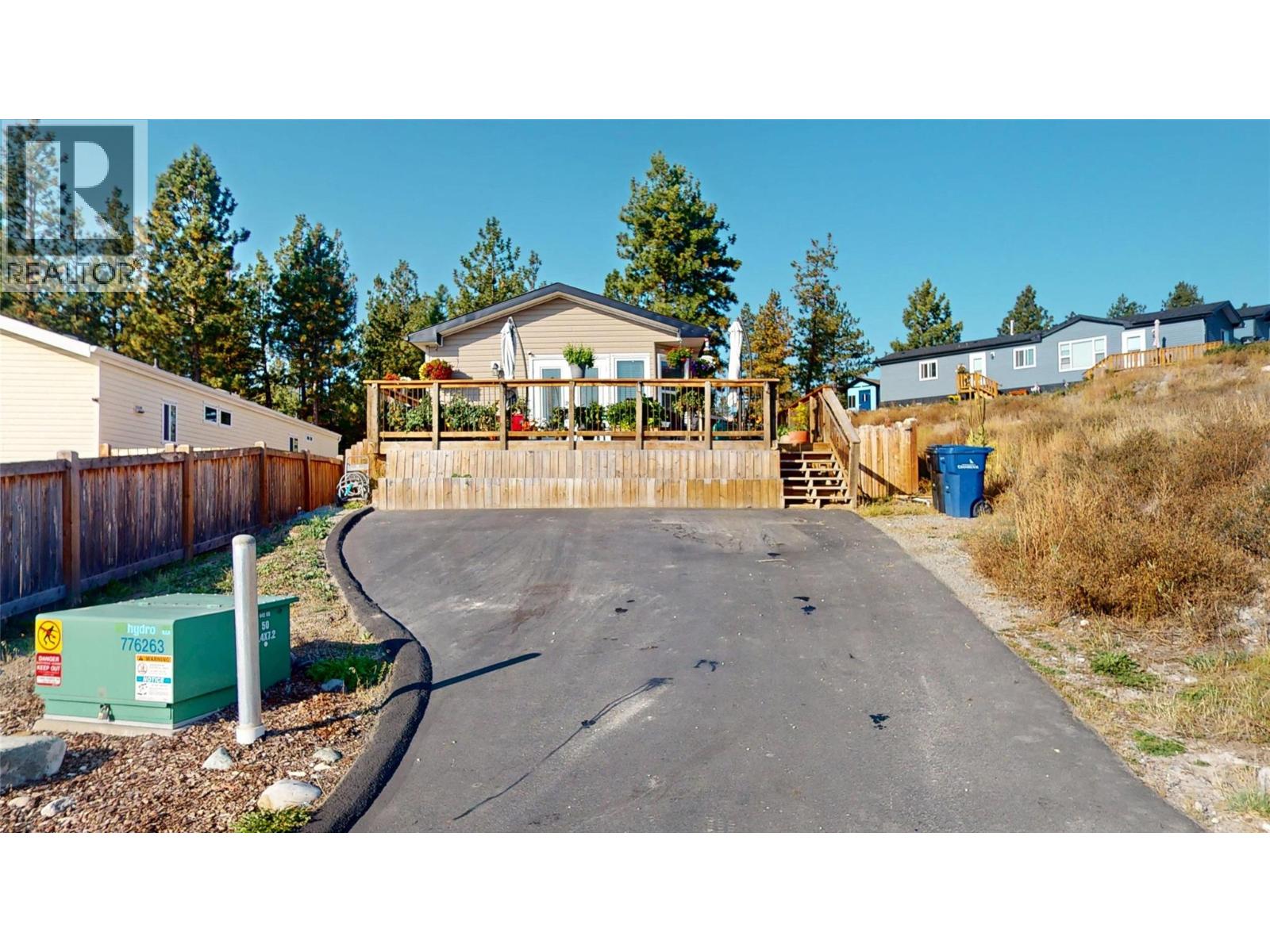 505 Steepleview Point NW, Cranbrook