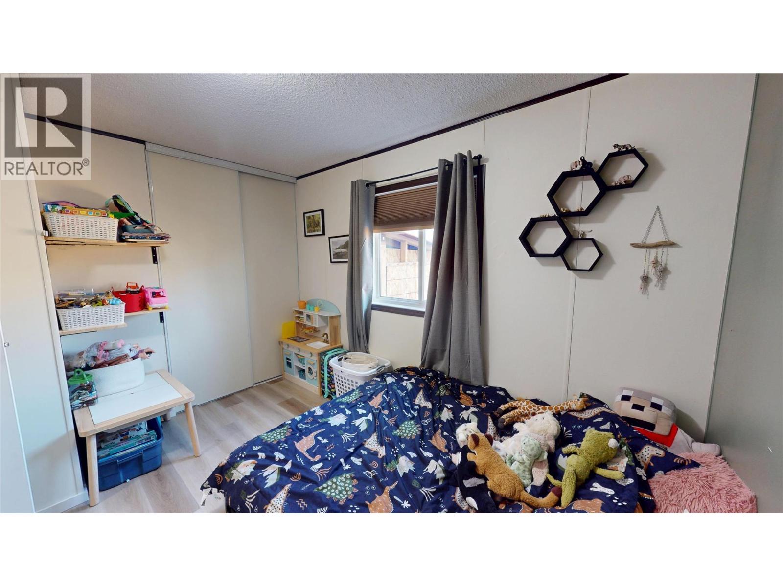 505 Steepleview Point NW, Cranbrook