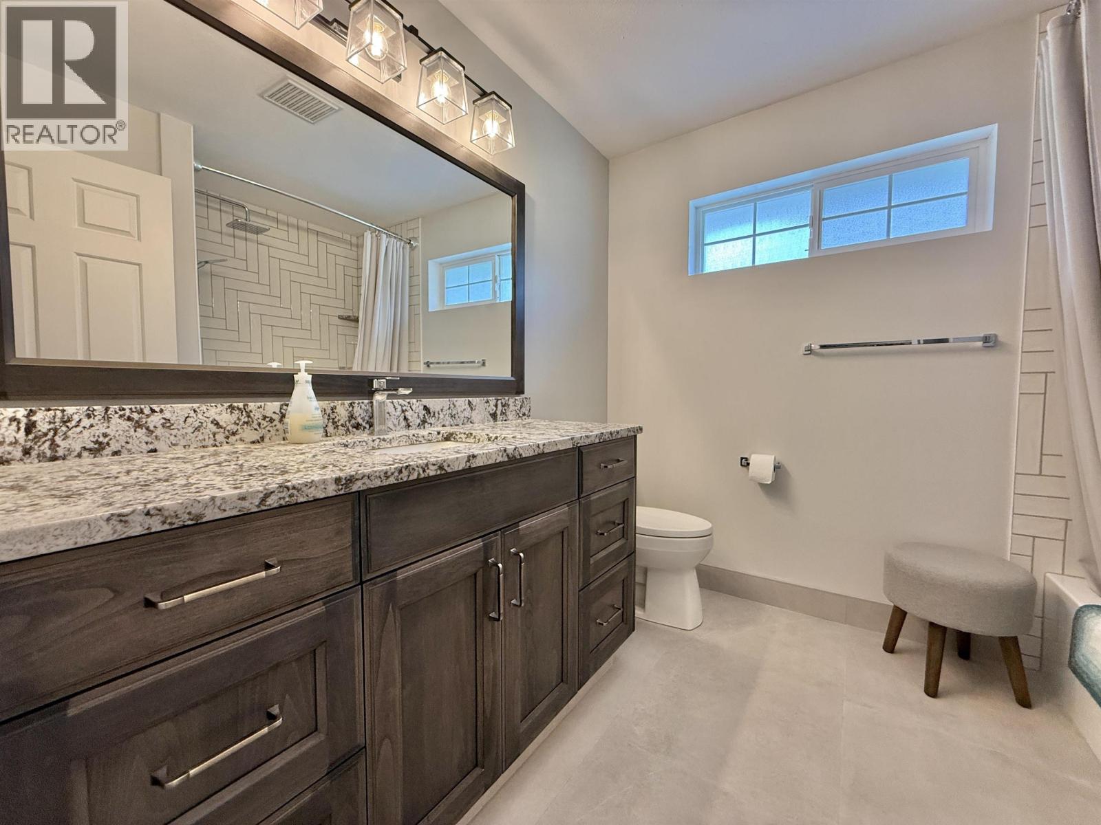 2013 GAMACHE ROAD - 32