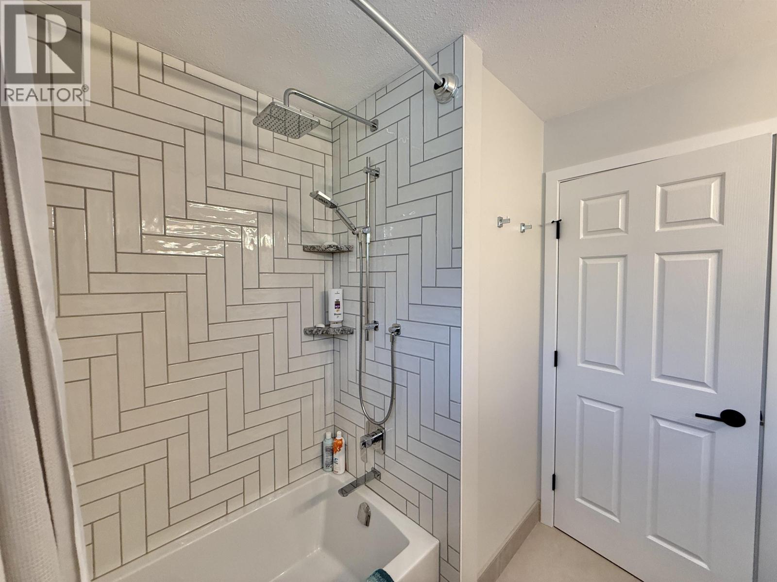 2013 GAMACHE ROAD - 33