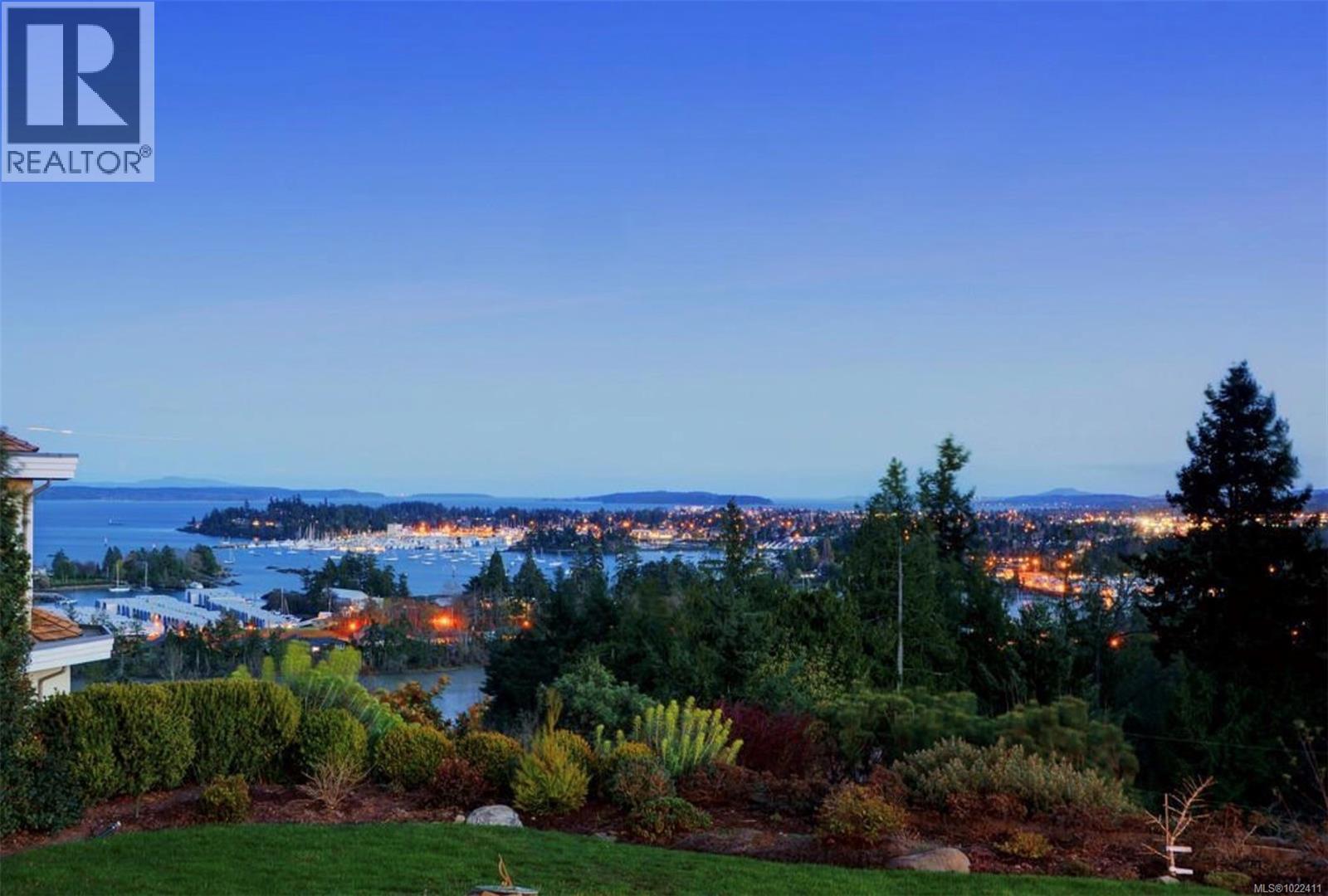 11008 Oriole Lane, North Saanich