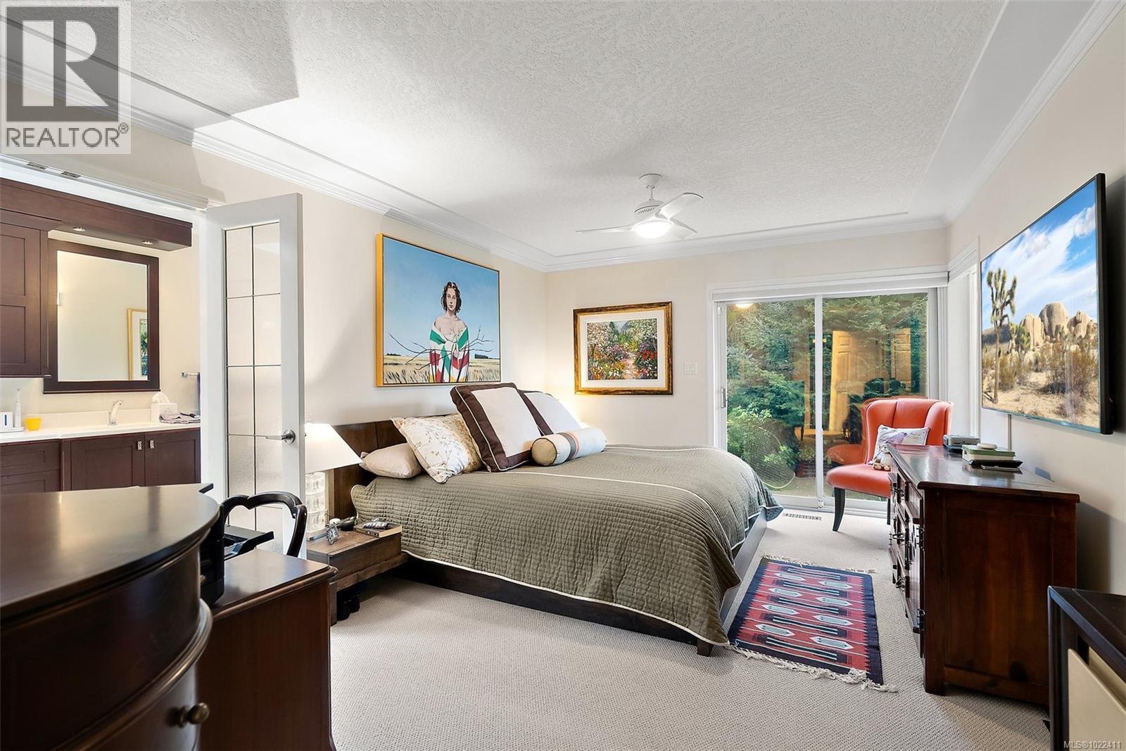 11008 Oriole Lane, North Saanich