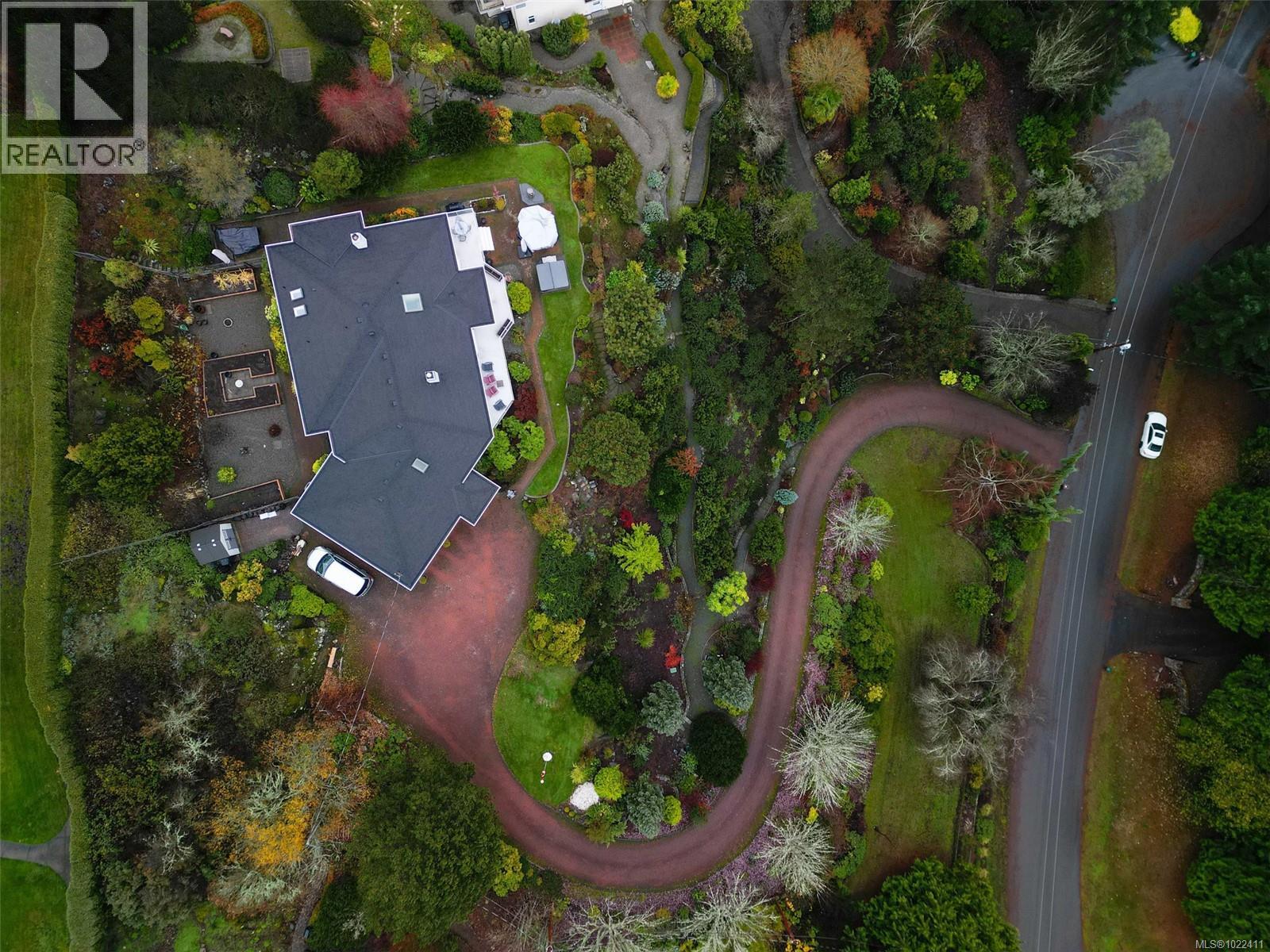 11008 Oriole Lane, North Saanich