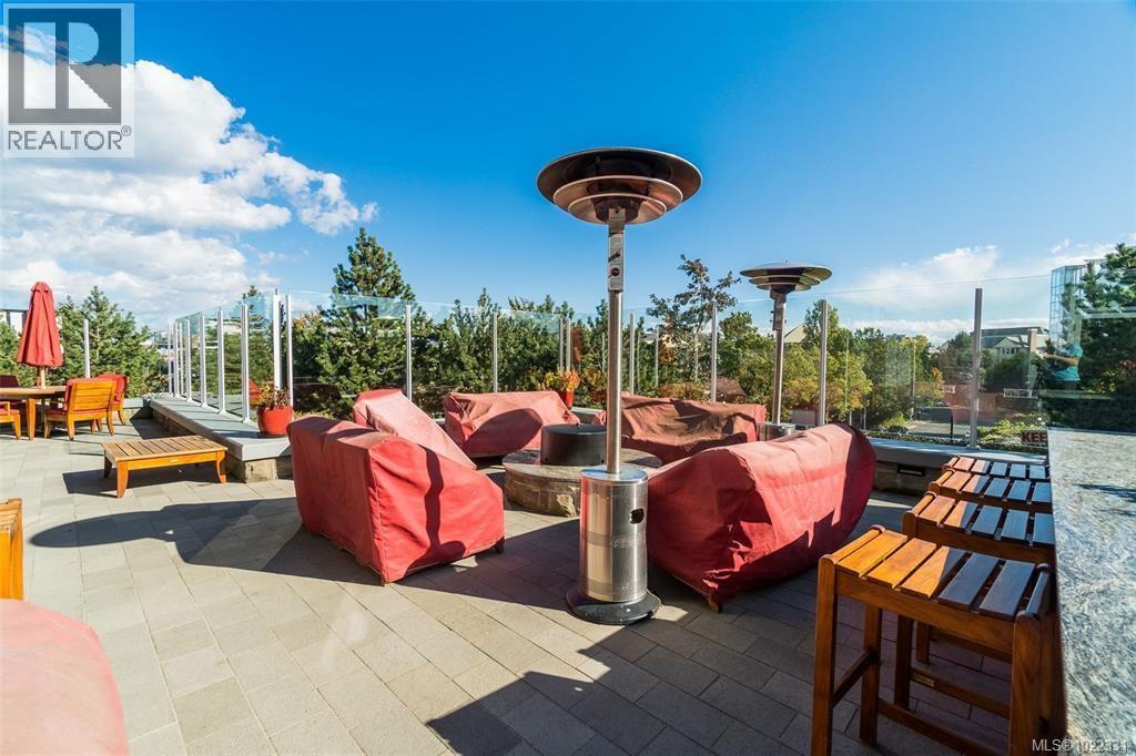 213 100 Saghalie Road, Victoria