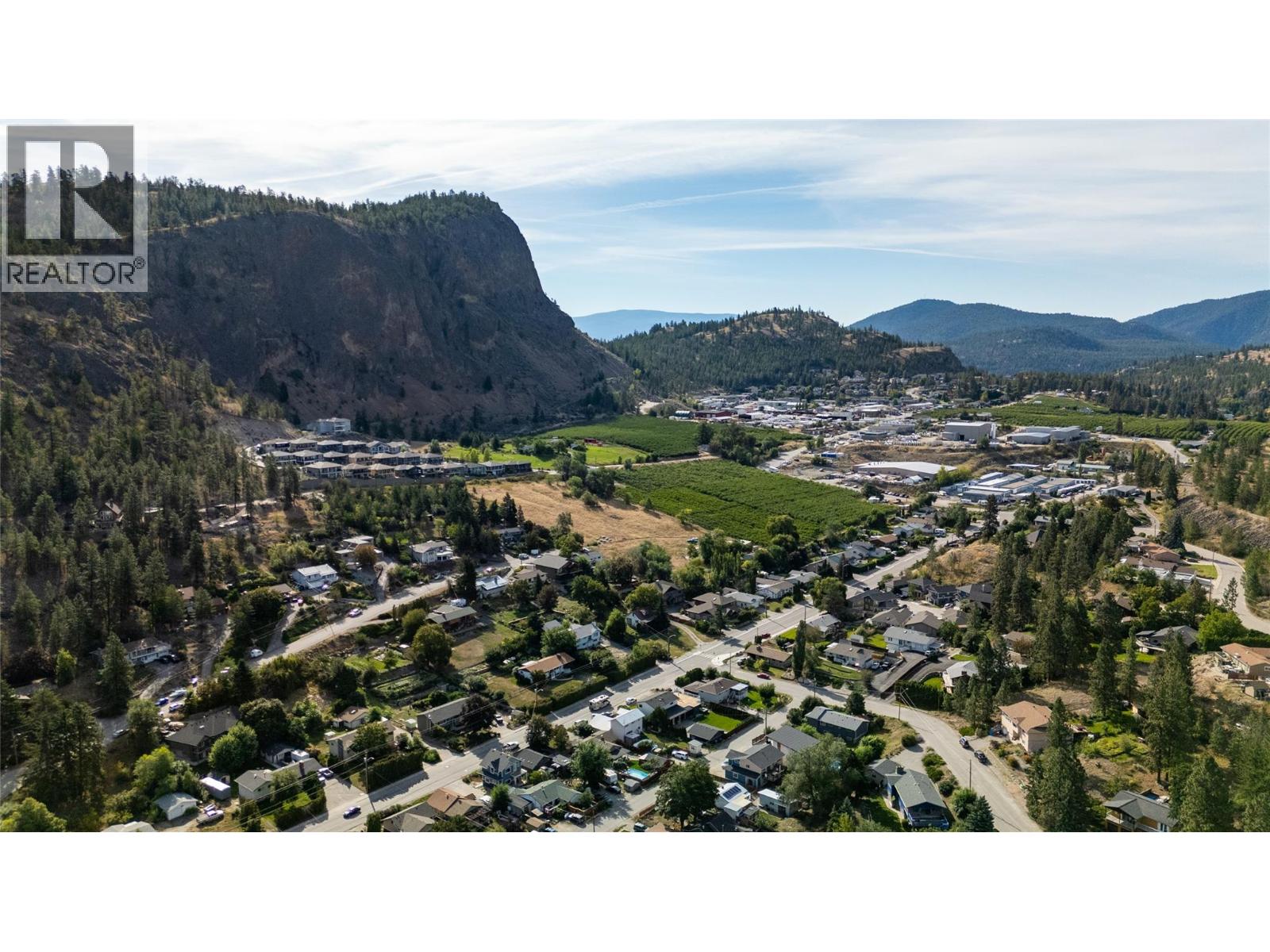 10816 Victoria Road S, Summerland