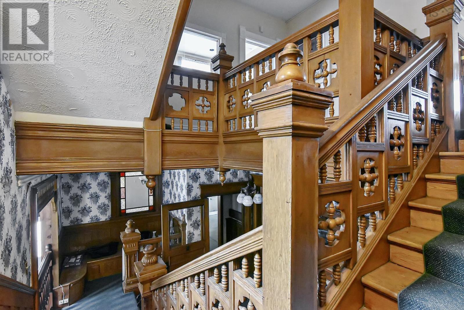 Property 46 of 49 of 172, 184, 194 King Street