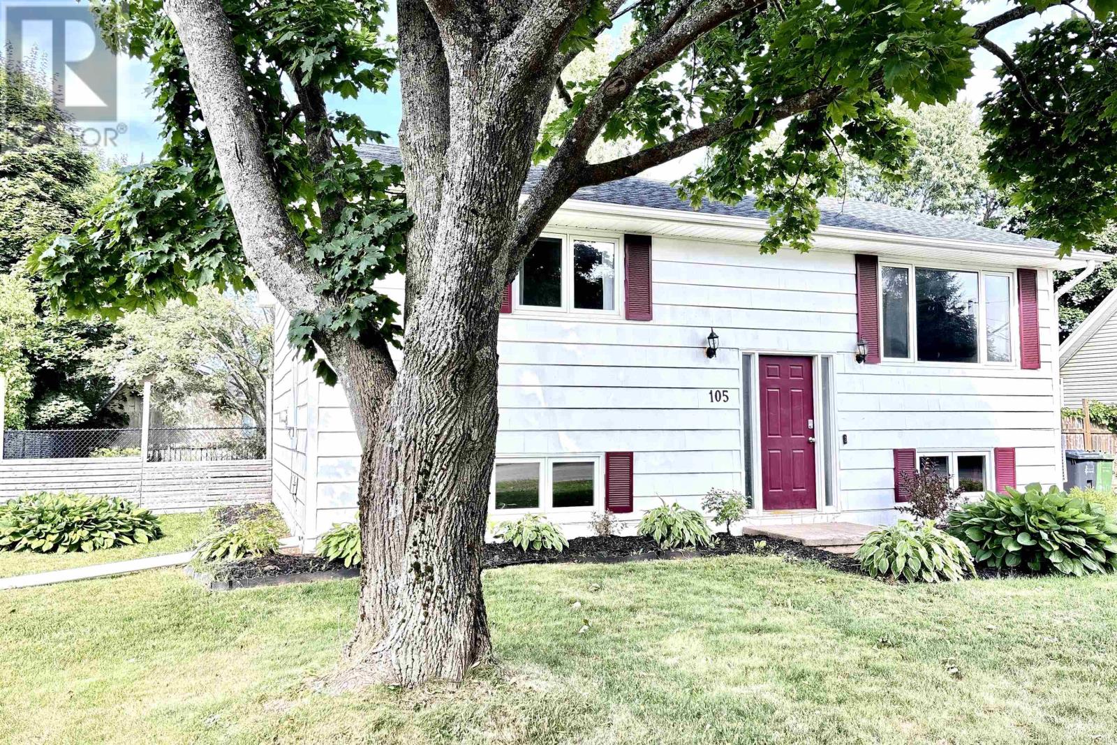 105 Glenafton Drive - 2